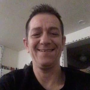 Meet your Posher, Ray